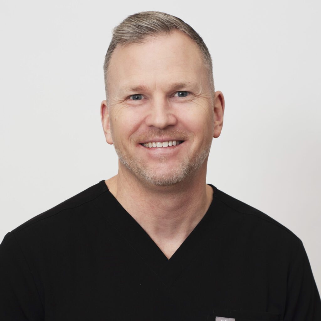 Dr. Mark Munzar