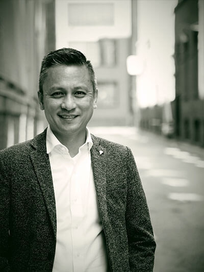 Dr. Thelam Nguyen