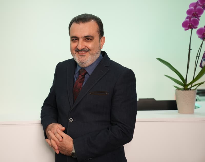 Dr. Ehsan Bayegan