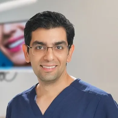 Dr. Yazdan Sabet