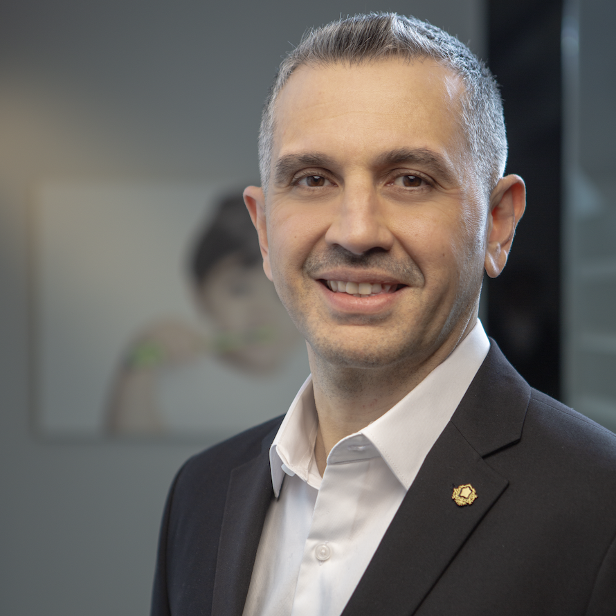 Dr. Omar Al-Azzawi