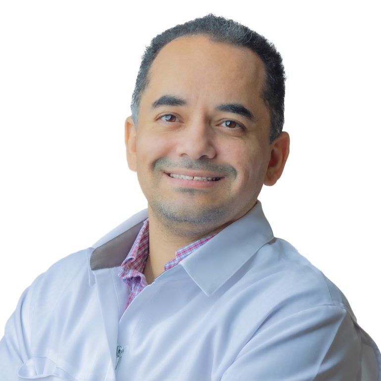 Dr. Luis Quiterio