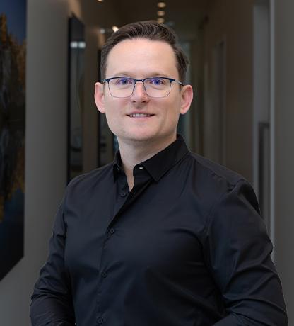 Dr. Nazar Babyak