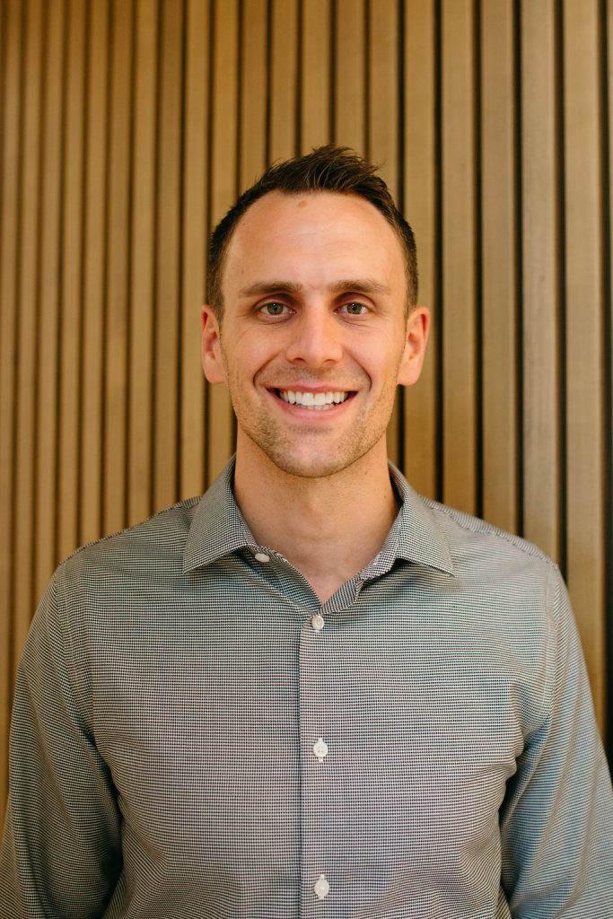 Dr. Justin Comfort