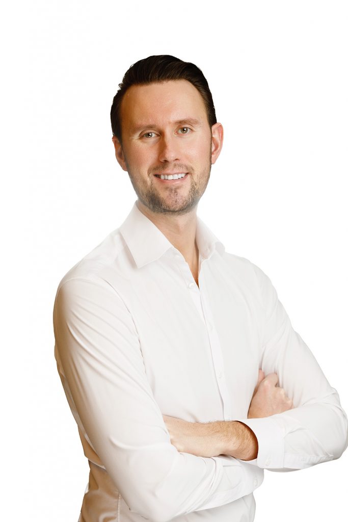 Dr. Christopher Jones