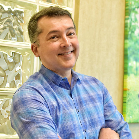 Dr. J. Roberto Pereira