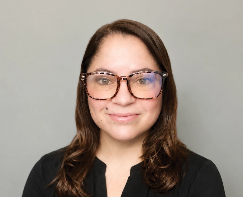 Dr. Mireya Senye