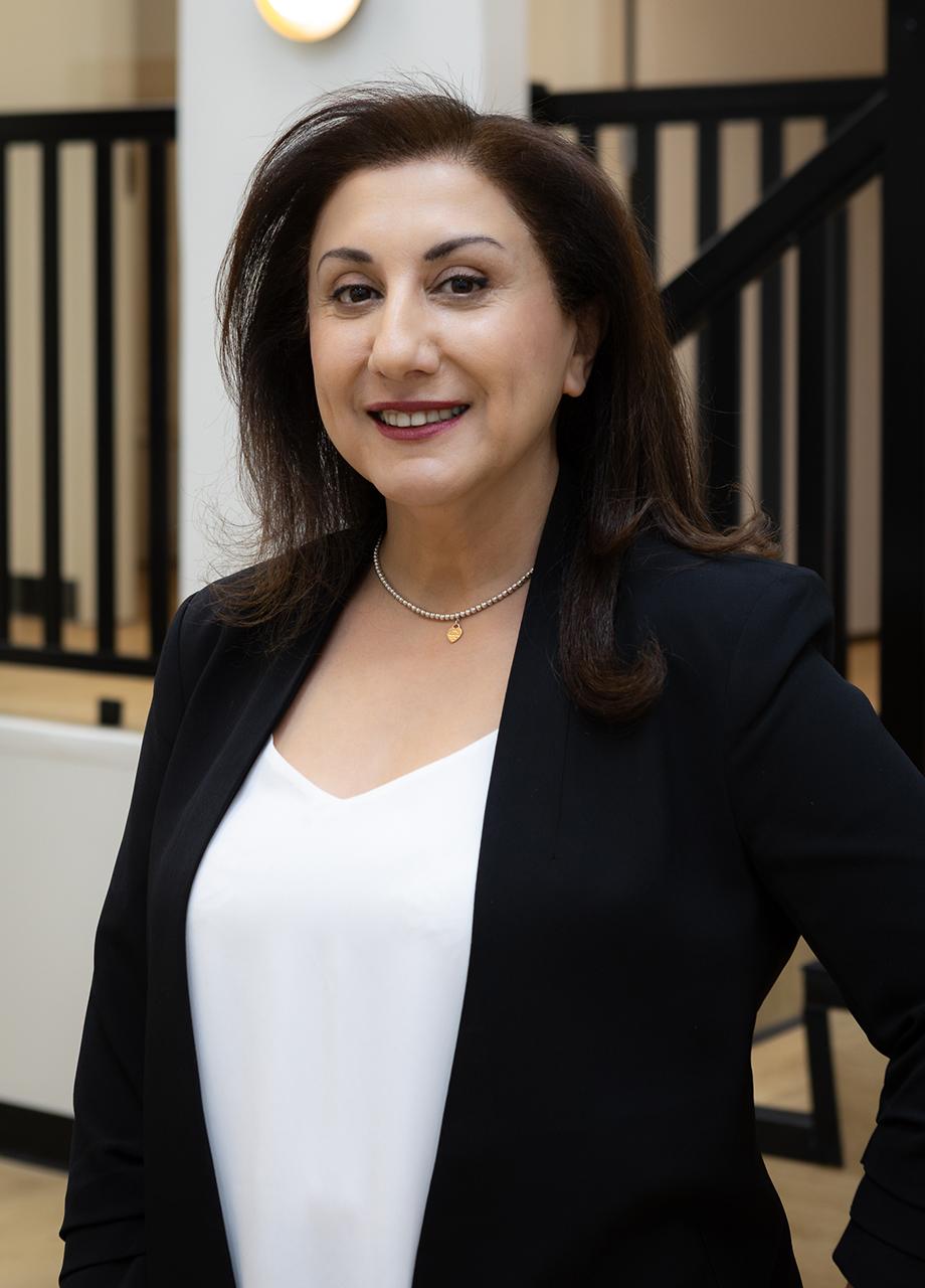 Dr. Nahal Vessal