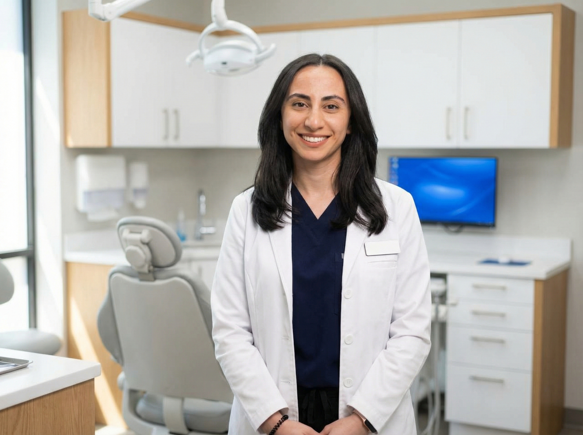 Dr. Akile Ozkan